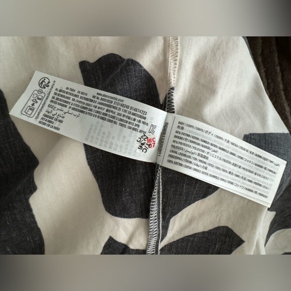 Abercrombie Women’s Black/Cream One Shoulder Cut Out Dress in Medium or Large - Picture 11 of 13